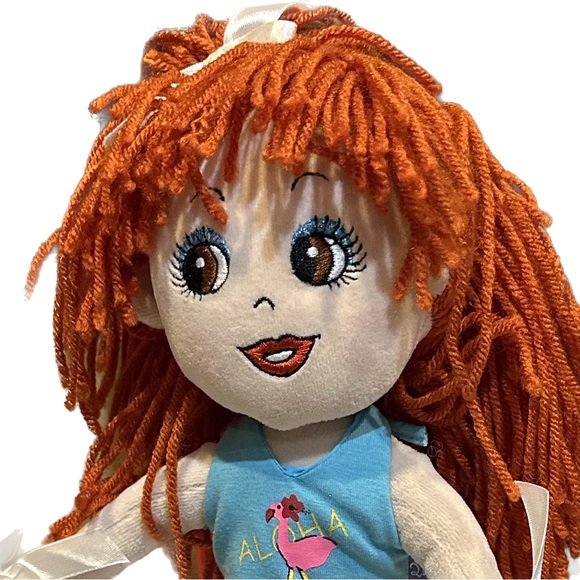 VTG FRIENDS 2b REDHEAD GINGER DOLL ALOHA CROP SKIRT ANKLE CHARM BUILD A BEAR - Picture 2 of 6